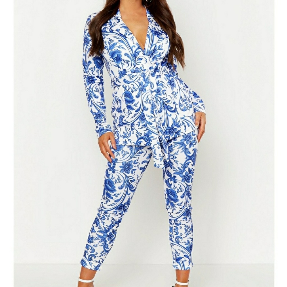 Porcelain Print Blazer